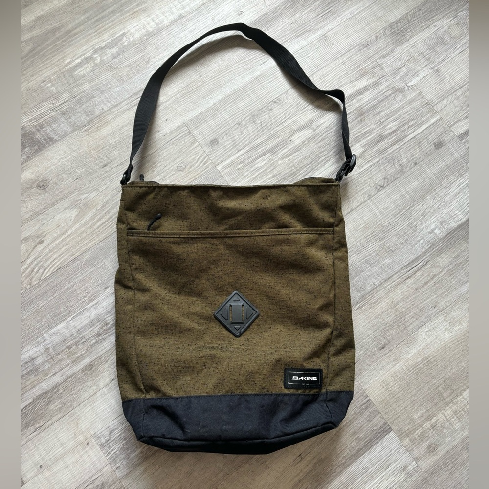 Dakine Bag